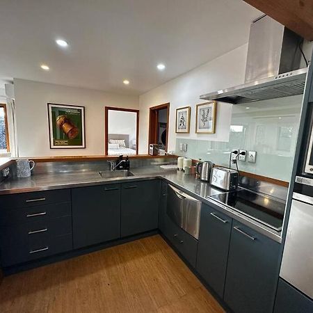 Woolshed 17 - Self Catering Accommodation Havelock North Exteriör bild